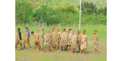 UJIAN PRAKTEK SENI BUDAYA SMP N 1 DOGIYAI