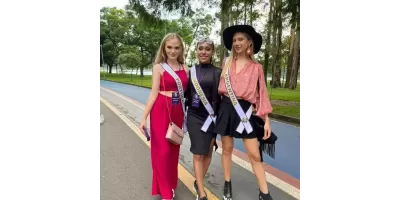 KEIZYA EDOWAY  Raih Dua Penghargaan di Ajang Miss Ultra Universe Internasional 2022 - Papua 60 Detik