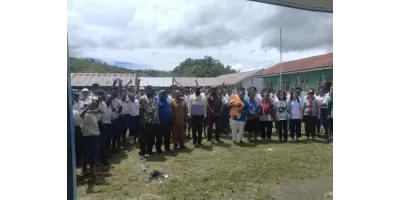 SAAT KUNJUNGAN ROMBONGAN DINAS PENDIDIKAN PEMUDA DAN OLAHRAGA KABUPATEN DOGIYAI TAHUN 2023-2024